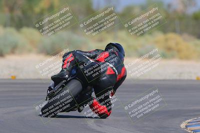 media/Sep-25-2023-Moto Forza (Mon) [[81ffa65e0a]]/B-C Group/Session 4 (Turn 2 Backside)/
